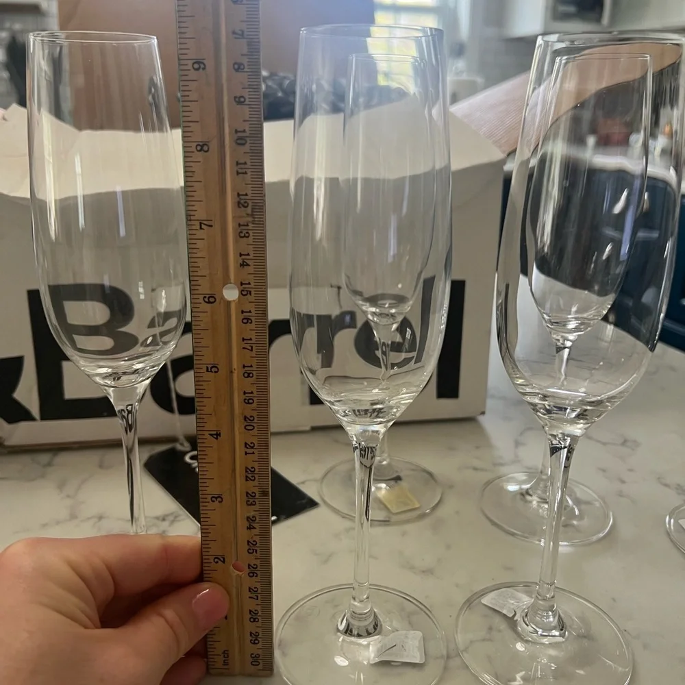 Set of 7 Crate n Barrel Champagne Flute Glasses